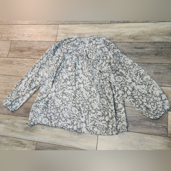 Lucky Brand Floral Boho Women's Sheer Top - Gray Size 2XL - Picture 7 of 9